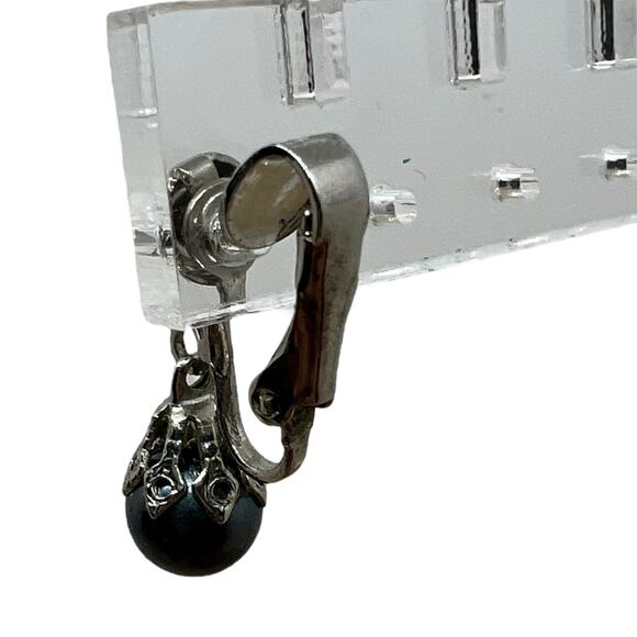 Vintage Silver-Tone Drop Earring with Blue Pearl - Single Elegant Clip-On - Picture 6 of 9